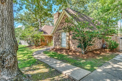 302 Camelia Trail-6