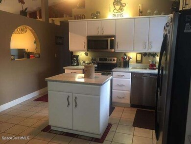 Curtis kitchen island