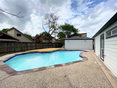 8203 Debbie Gay Dr, Houston, TX 77040 - photo 5