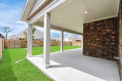 17204 Begonia Bend Dr, Conroe, TX 77302 - photo 2