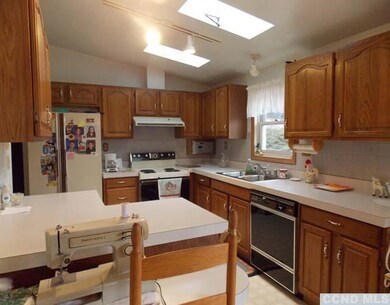 603 Church Rd unit St-14, Hudson, NY 12534 - photo 4