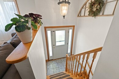 136 Derby St, Worcester, MA 01604 - photo 6