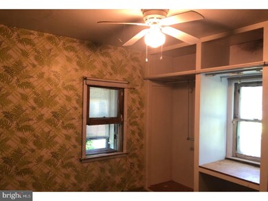 15 Houston Ave, Westville, NJ 08093 - photo 4