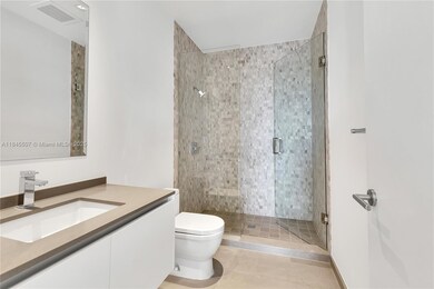 Reach Brickell City Centre unit 4110, Miami, FL 33131 - photo 7