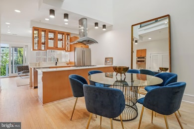 520 1 2 13th St SE unit B, Washington, DC 20003 - photo 7