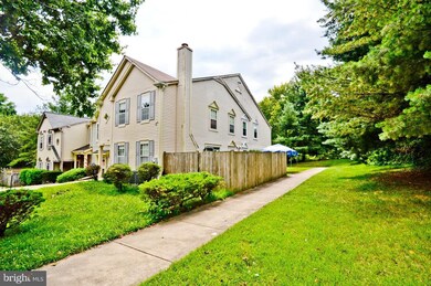 206 Manor Terrace, Hyattsville, MD 20785 - photo 3