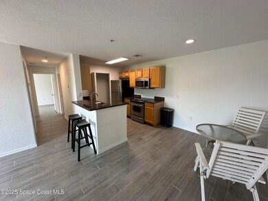 3562 D'Avinci Way unit 2039, Melbourne, FL 32901 - photo 7