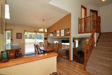 1026 N Fox Ridge Rd, Medical Lake, WA 99022 - photo 5