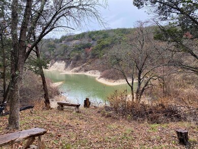 1275 Paint Brush Ct, Whitney, TX 76692 - photo 5