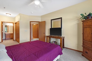 3053 W Drexel Ave unit 104, Franklin, WI 53132 - photo 5