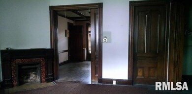 1426 Brady St, Davenport, IA 52803 - photo 4