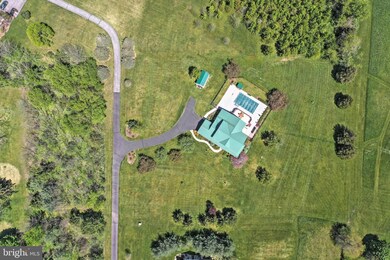 399 Pumping Station Rd unit 5, Gettysburg, PA 17325 - photo 3