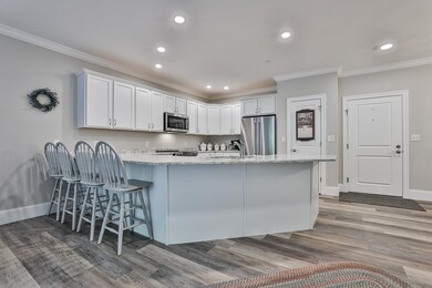 2 Henry David Dr unit 203, Nashua, NH 03062 - photo 4