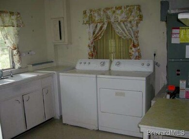 156 River Park Blvd, Titusville, FL 32780 - photo 4