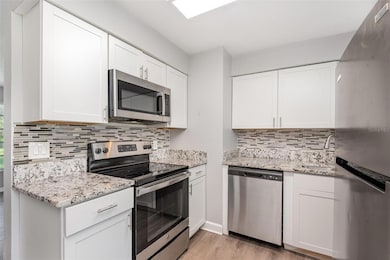 995 Barclay Dr, Cocoa, FL 32927 - photo 3