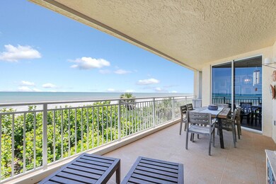 47-web-or-mls-925 Florida A1A Unit 202_4