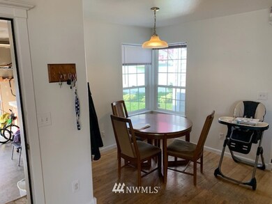 unlisted-address, Everett, WA 98204 - photo 2