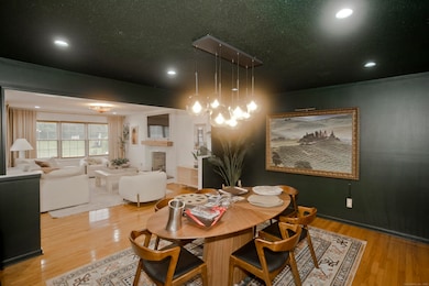 120 Scenic View Dr, Middletown, CT 06457 - photo 4