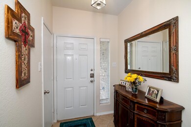 Foyer interior entry