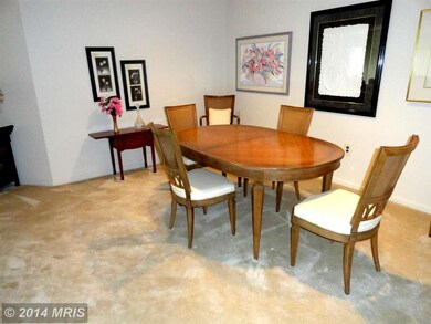 3041 Fallstaff Rd unit 208D, Baltimore, MD 21209 - photo 6