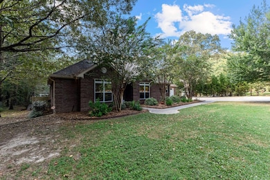 22 Bedford Forrest Ln, Hattiesburg, MS 39401 - photo 3