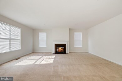 15200 Lord Howe Way, Brandywine, MD 20613 - photo 6