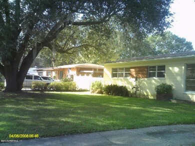 6349 Cherry Laurel Dr, Jacksonville, FL 32210 - photo 2