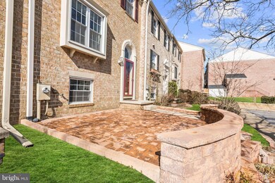 9729 Early Spring Way, Columbia, MD 21046 - photo 3