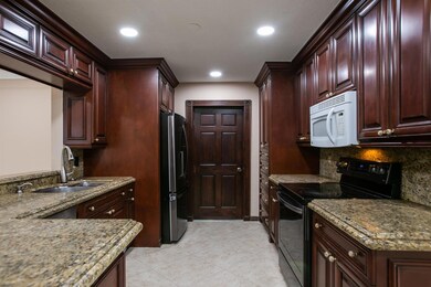 9585 Affirmed Ln, Boca Raton, FL 33496 - photo 5