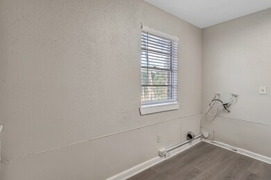 4720 Carmen St unit A, Houston, TX 77033 - photo 7