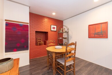2121 Frederick-5