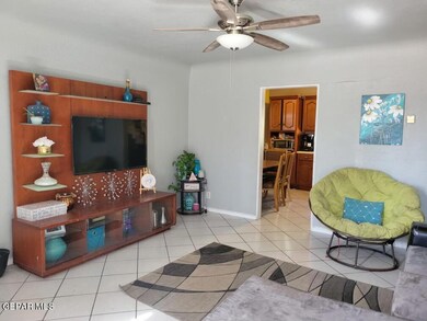 8462 Hughes Cir, El Paso, TX 79907 - photo 3