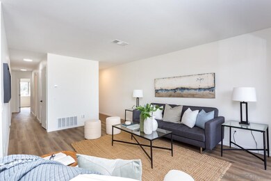 4212 Vista Del Rio Way unit 5, Oceanside, CA 92057 - photo 4