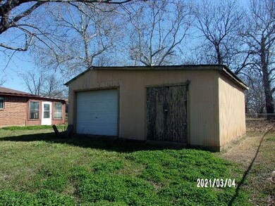 1036 Thatcher St, Denison, TX 75020 - photo 7