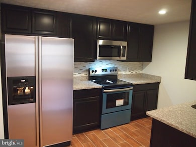 11411 Little Patuxent Pkwy, Columbia, MD 21044 - photo 3