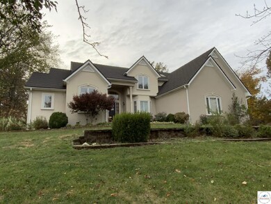 1519 Cobblestone Dr, Sedalia, MO 65301 - photo 3