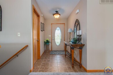 7139 SW 19th Ln, Topeka, KS 66615 - photo 4