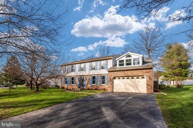 5555 Hunting Horn Dr, Ellicott City, MD 21043 - photo 3