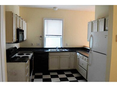 9 Chapin Ave, Providence, RI 02909 - photo 4