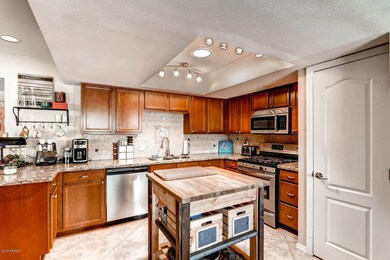 Janice kitchen2
