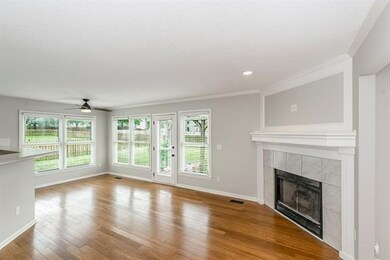 304 SW Seagull St, Lees Summit, MO 64082 - photo 6