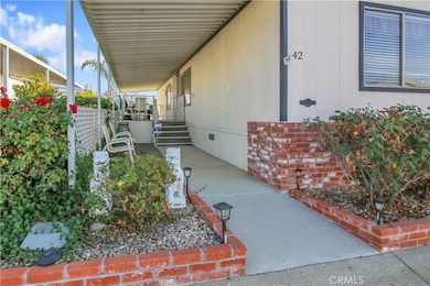 5700 W Wilson St unit 42, Banning, CA 92220 - photo 4