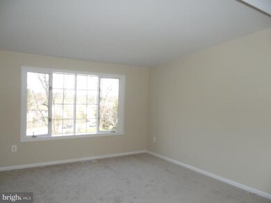 6425 S Kings Hwy, Alexandria, VA 22306 - photo 2