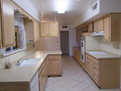 10804 N Balboa Dr, Sun City, AZ 85351 - photo 6