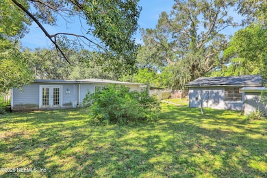 7829 Catawba Dr, Jacksonville, FL 32217 - photo 4