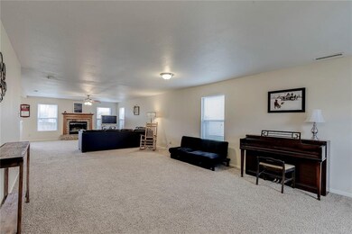 319 Long Bow St, Sheridan, IN 46069 - photo 4