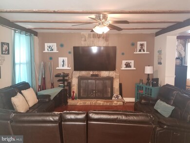 3915 Walnut Ave, Baltimore, MD 21206 - photo 4