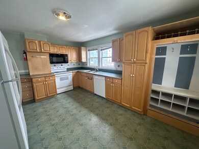 4 Grant St unit 4, Natick, MA 01760 - photo 3