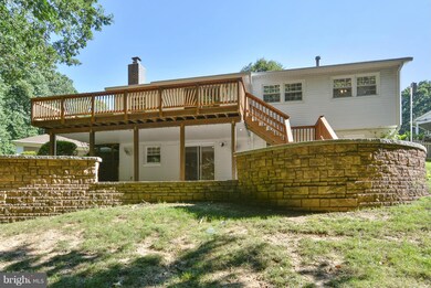 4418 Westfield Dr, Fairfax, VA 22032 - photo 4