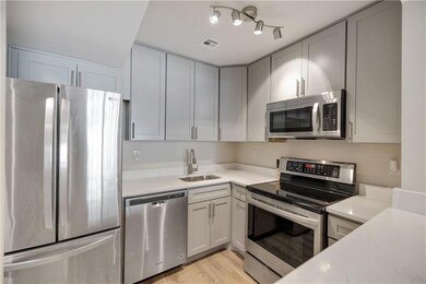 Fully updated kitchen in 2020
